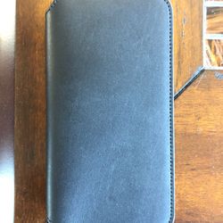 iPhone X leather folio.