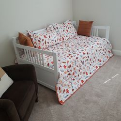 Daybed, Trundle, New