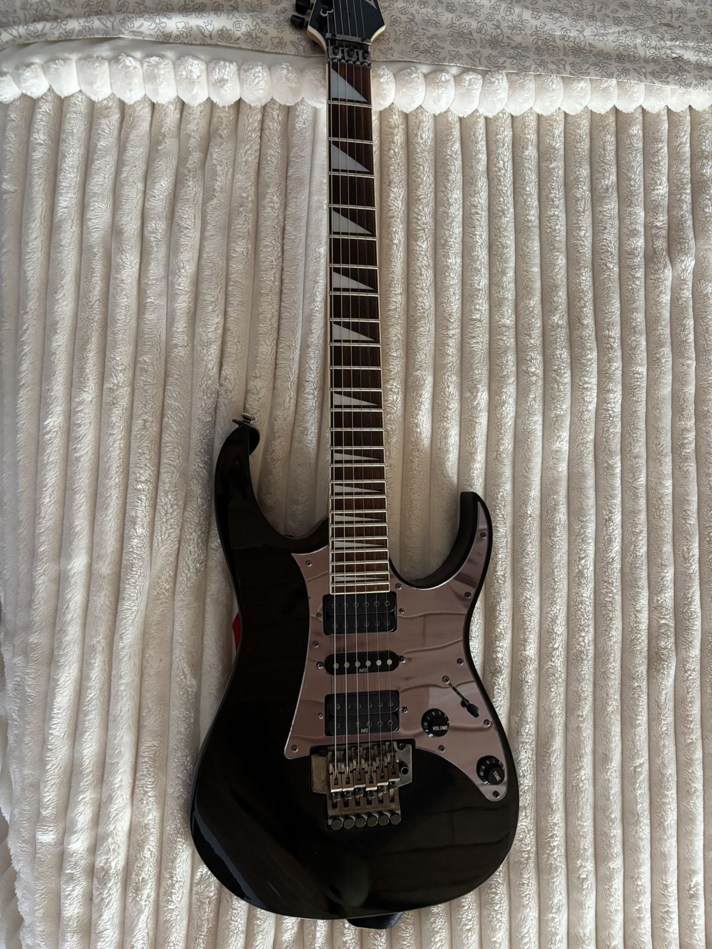 Ibanez RG 450 DX Guitar