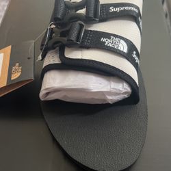 Supreme NORTH Face Sandals. Mens 11. Ds Authentic 