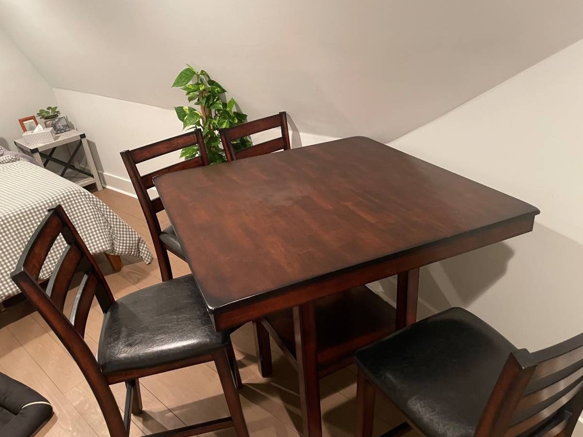 Bar Height Kitchen Table (INCLUDES Four Chairs)