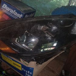 Ford Escape Headlights 