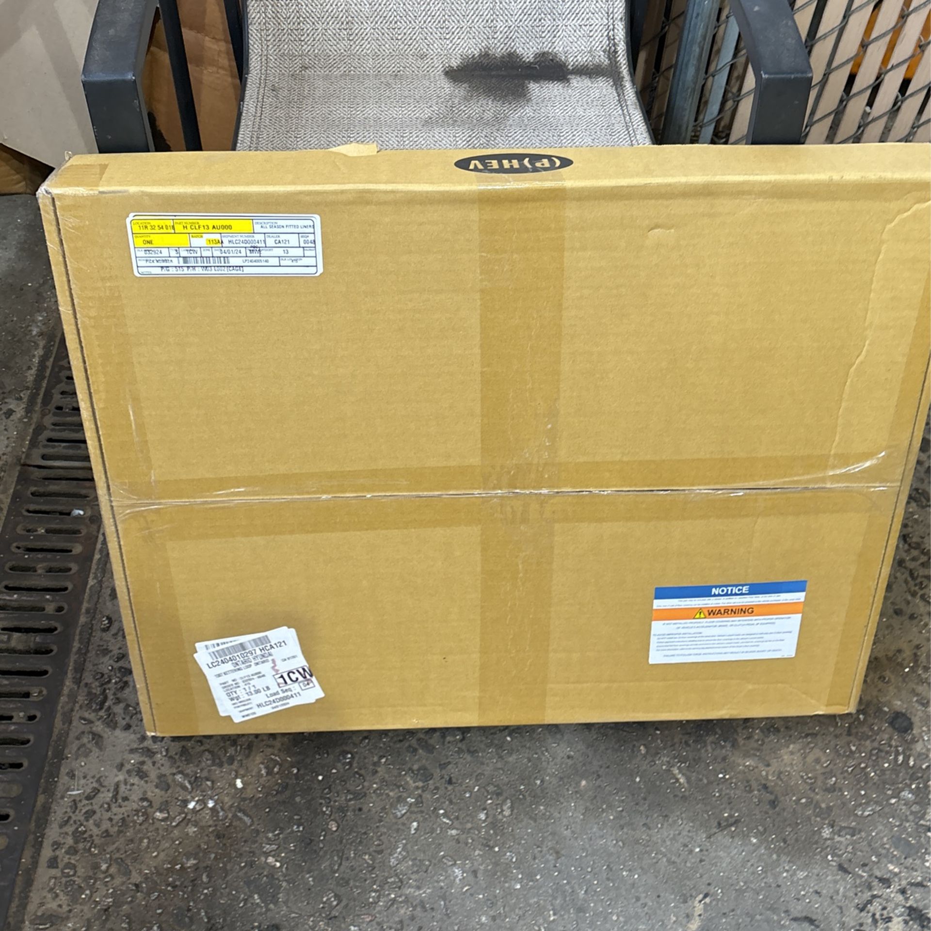 20 To 23 Hyunday Santa Fe Brand New All Weather Floor Mats