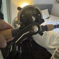 Graphite 7 Foot Rod 10 To 20 Pound Test Class Rare Newell Reel awesome calico bass or halibut rod brand new