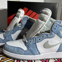 Jordan 1 Retro High Hyper Royal Smoke Grey Size 8 M 555088 402(000010)