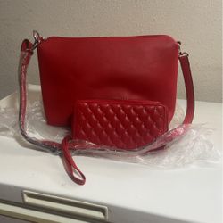 Bolsa Y Wallet. Poco Uso Barata. 20 Dlls