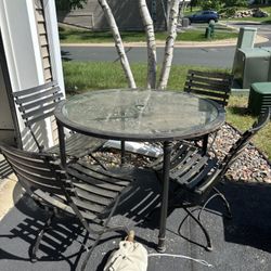 Pottery Barn Wrought Iron Patio Set 