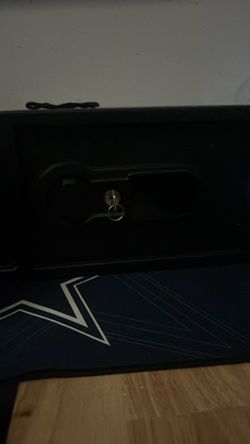 black dial keypad