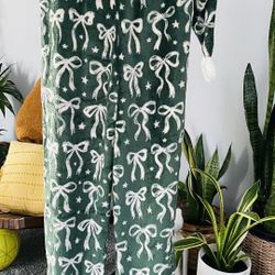 Brand New Pajama Pant With Matching Hat! 