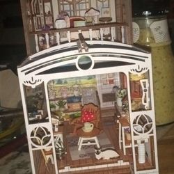 Book Nook/ Miniature Diorama