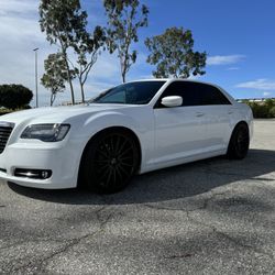 2014 Chrysler 300