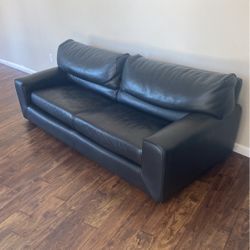 Black Leather Couch 