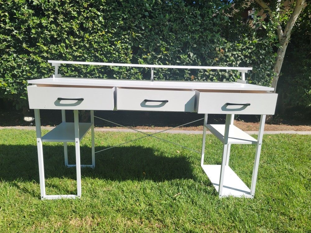 Escritorio Para Computadora Con Cajones