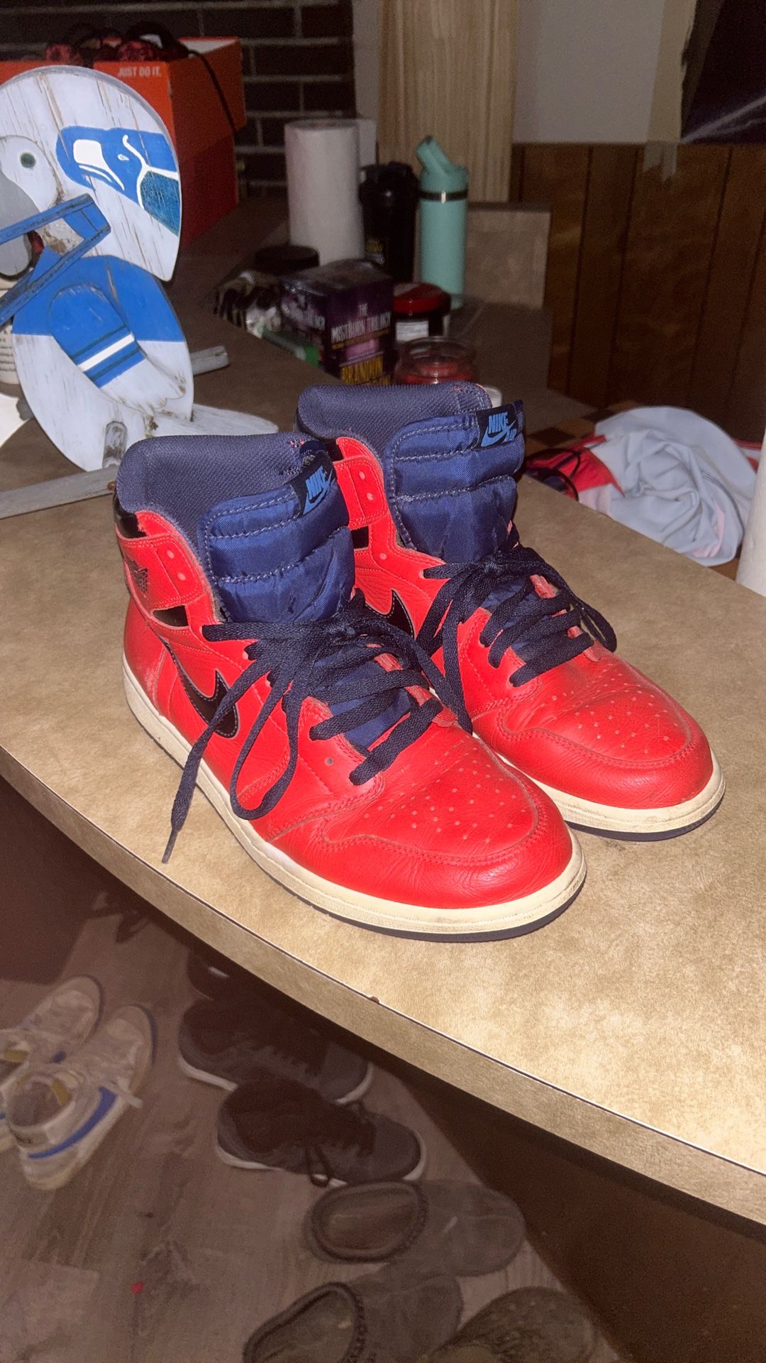 Red Nike Jordans 