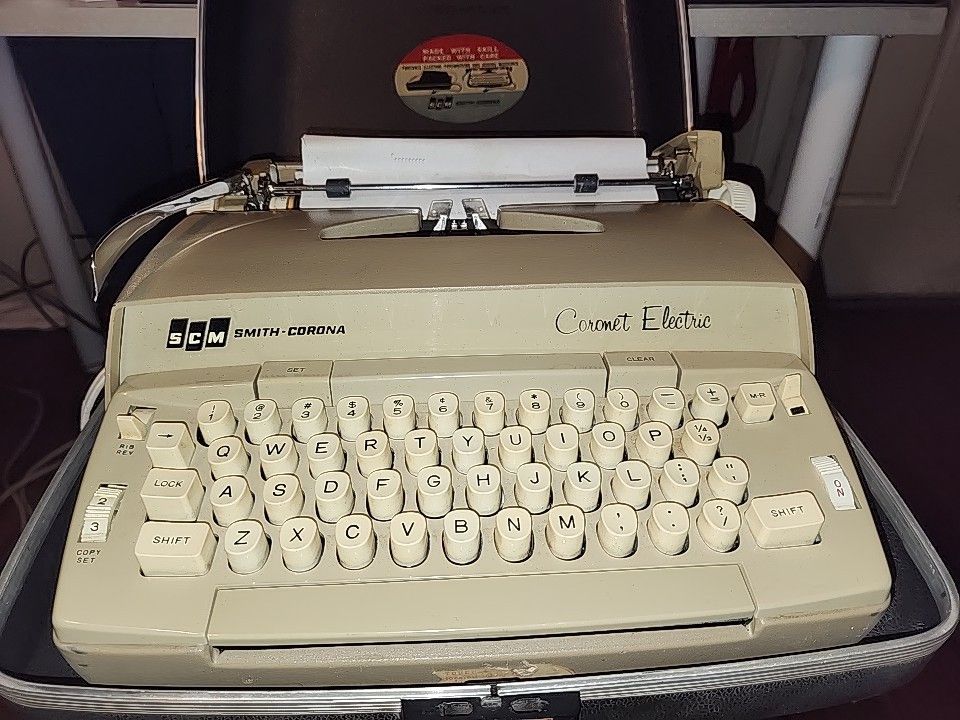 Typewriter Yellow Smith Corona