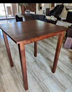 Winsome Wood Parkland Square High Table, Walnut Finish