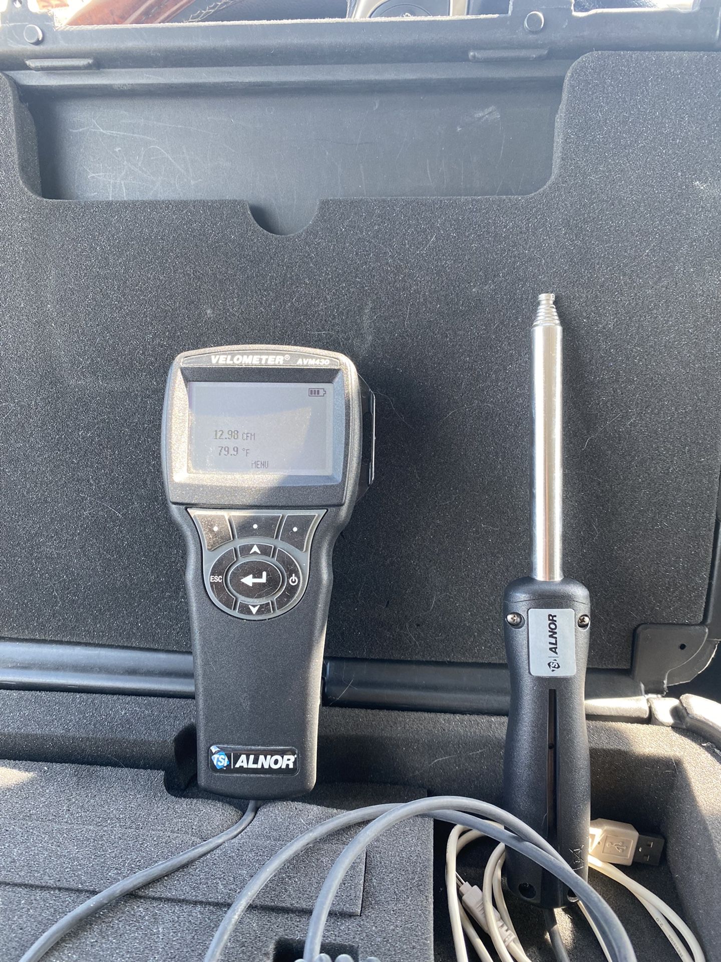 Alnor Air Velocity Meter AVM430-A