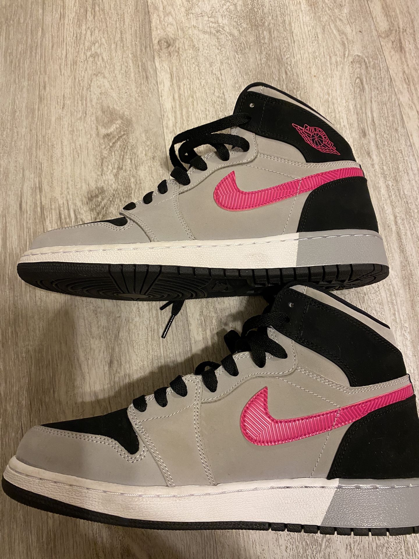 Women’s Air Jordan 1
