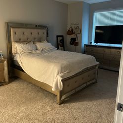 Queen Bed Set