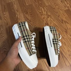 Burberry’s 