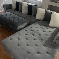 Velvet Tufted Sectional Sofa w/ Ottomans & Pillows