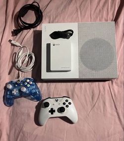 Xbox 1 S  and games