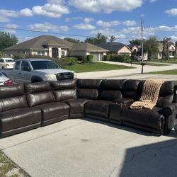  BROWN ELECTRIC LEATHER COUCH- SAME DAY FREE DELIVERY✅✅