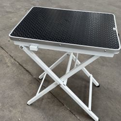 Dog Grooming Table