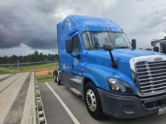 2016 Freightliner Cascadia