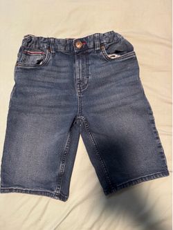 Kids shorts size 14
