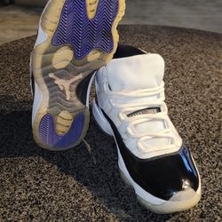 Jordan 11 Retro Concord Size 10