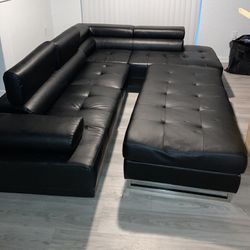 Black Leather Couch With Ottoman 