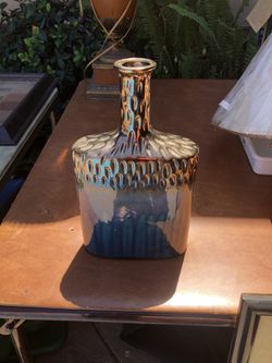 Taler Blue And Gold Vase.