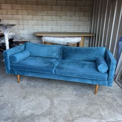 ✨ West Elm Velvet Monroe Sofa Sectional Couch ✨ ($10 Delivery )