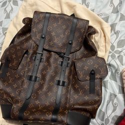 Louis Vuitton Christopher PM Bag ( TAKING OFFERS 2k and UP)