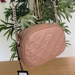 Women's Bags on SALE - DKNY