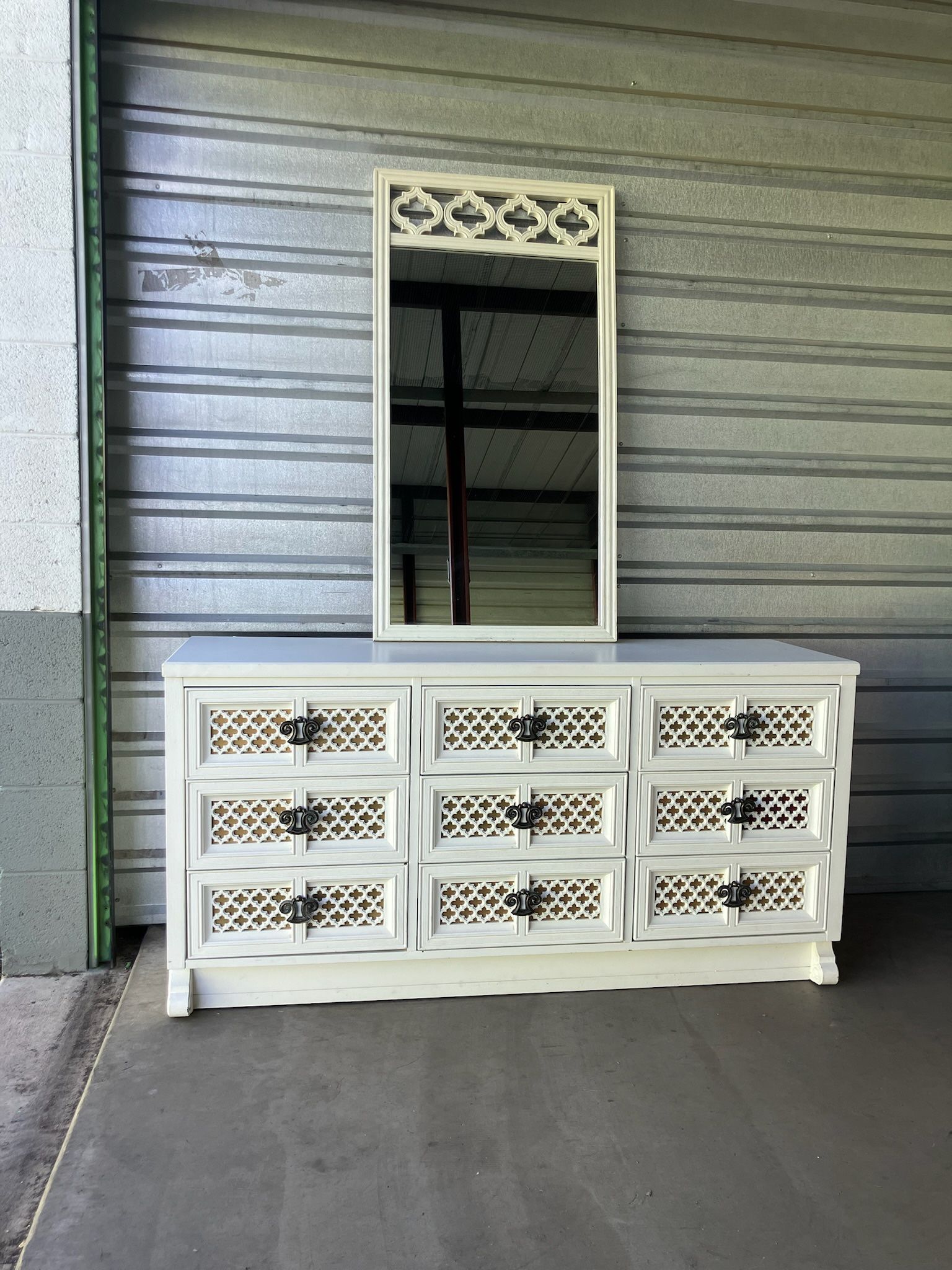 Solid Wood Painted White 9 Drawer Dresser & Mirror