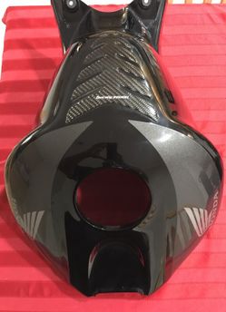 06-07 Honda CBR 1000 RR Tank Fairing