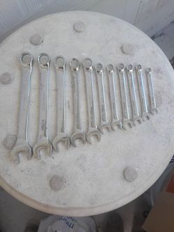 Tools Husky 11 pcs by $10.00 pick up only