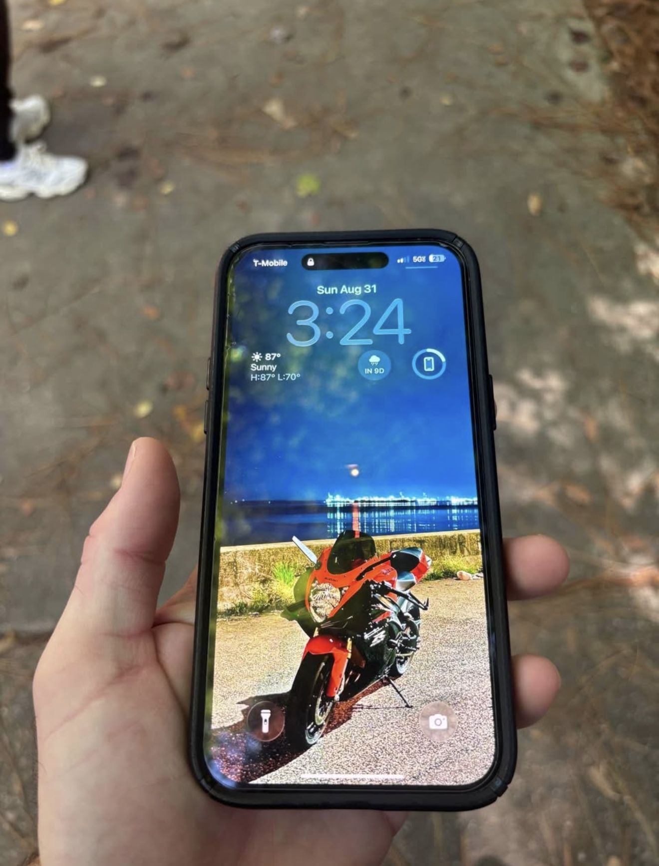 iPhone Gold 14 Pro Max 128gb Unlocked (Cracked Back)