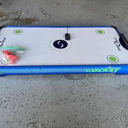 Air Hockey Table