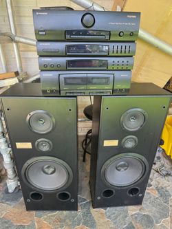 Pioneer radio
