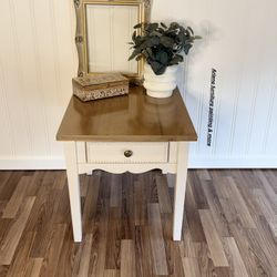 Broyhill Side Table / Nightstand – Beautifully Updated 