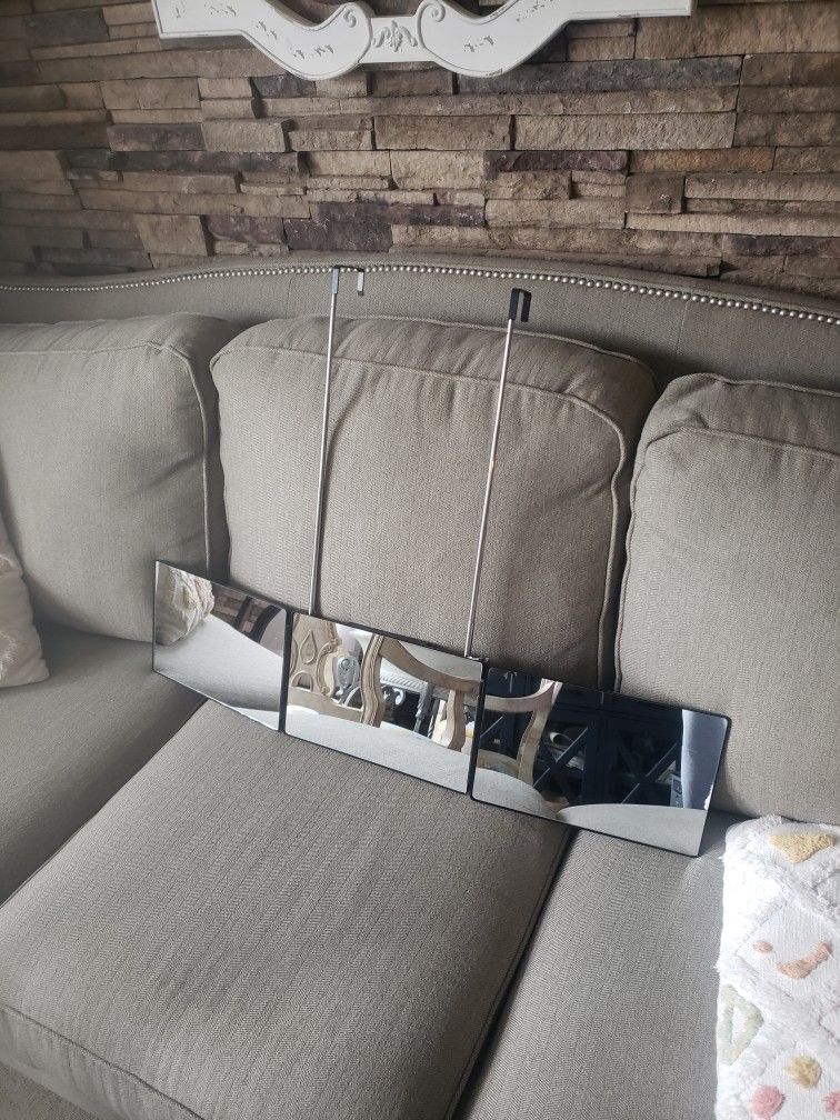 3 Way Over The Door Mirror $10