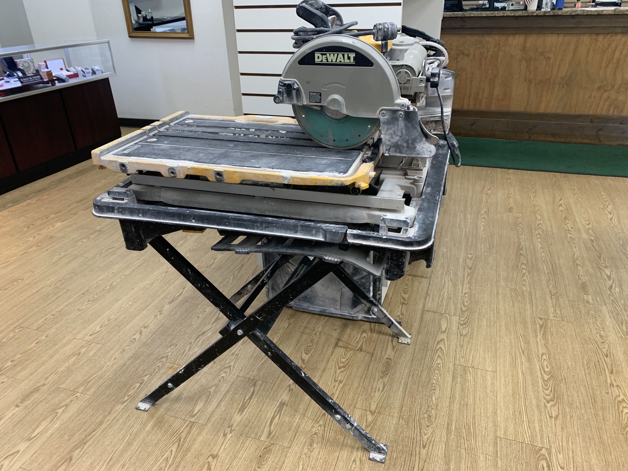 Dewalt Tile Saw