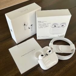 Apple AirPods Pro 2nd Generation with MagSafe Wireless Charging Case - White