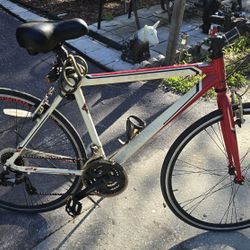 Schwinn Touring Hybrid Red & White Aluminum Bike 