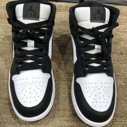 Jordan 1 Mid Black Elephant