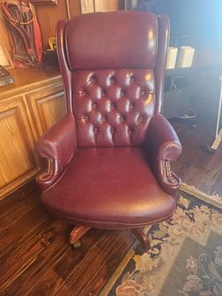 Executive Chair