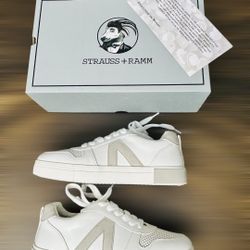 Strauss + Ramm shoes size 9M  